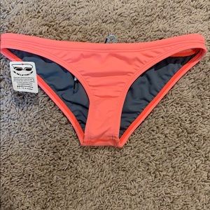 Jolyn Europe bottoms